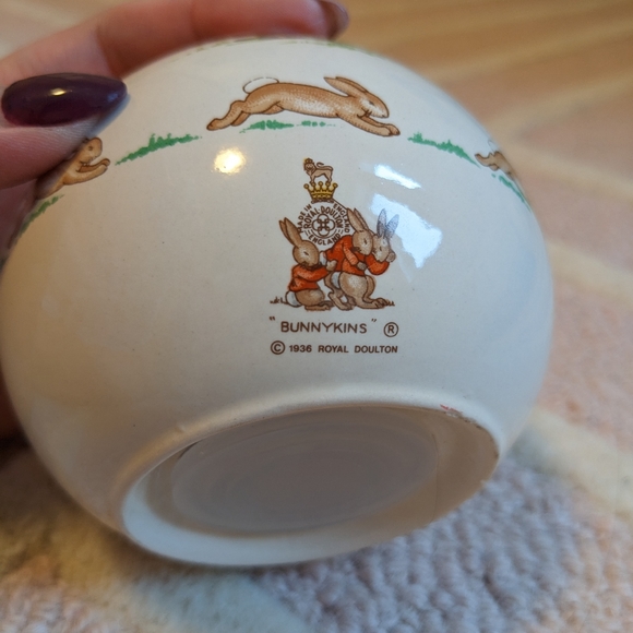 Royal Doulton Peter Rabbit Money Ball - Picture 4 of 4